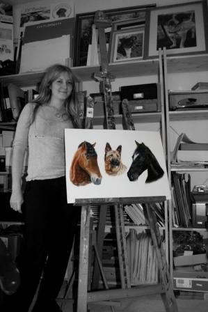 Pet artist Amanda in her Kent Studio